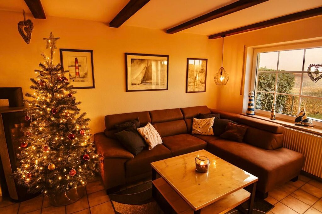 Instagram post from hausseedeich. This post is in position 2.